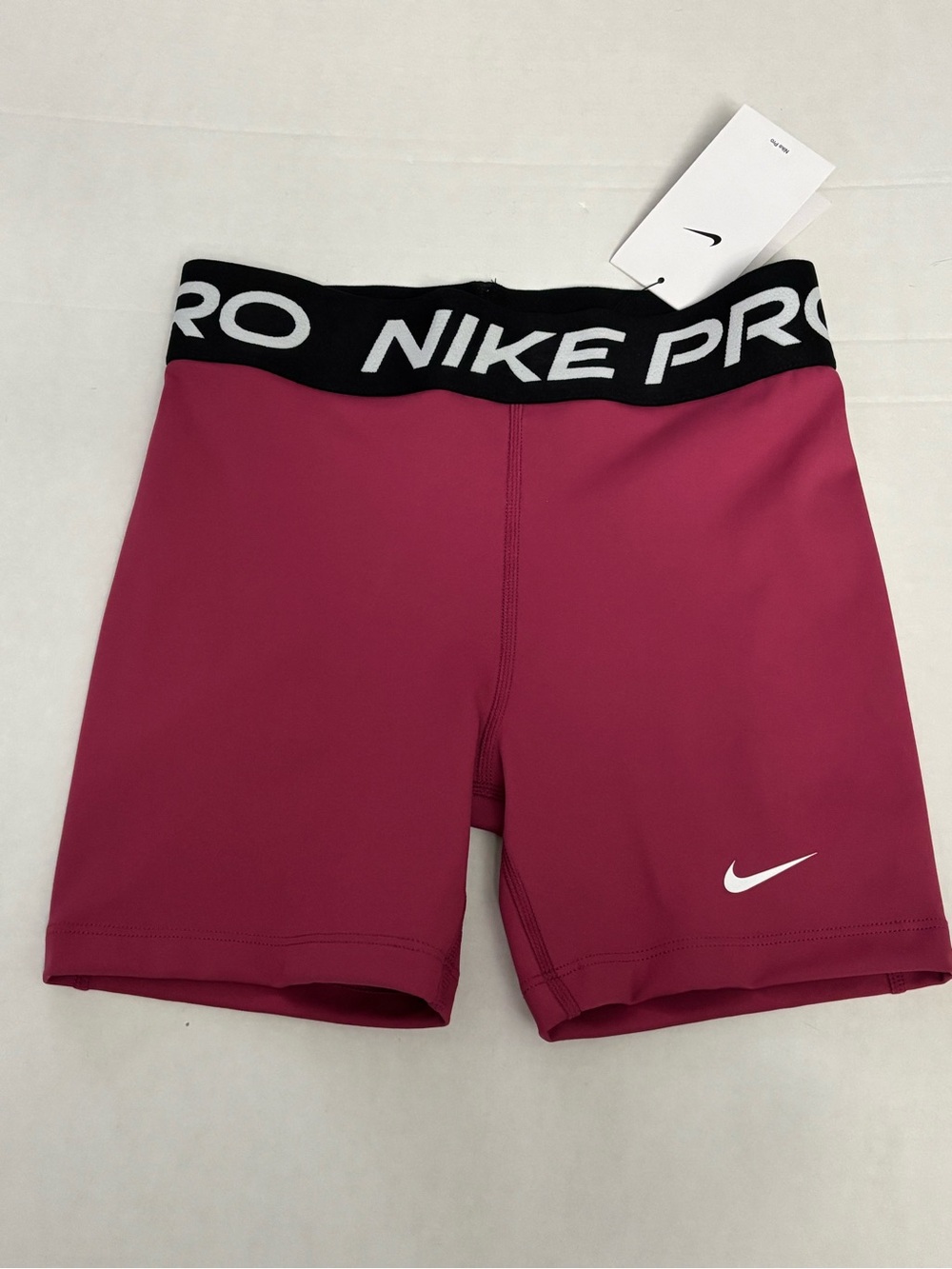 New! Girls 3” Nike Training Pro Shorts Kids Peony Color